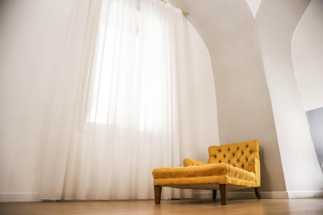 Il Loggiato By Wonderful Italy Apartment Наполи Екстериор снимка